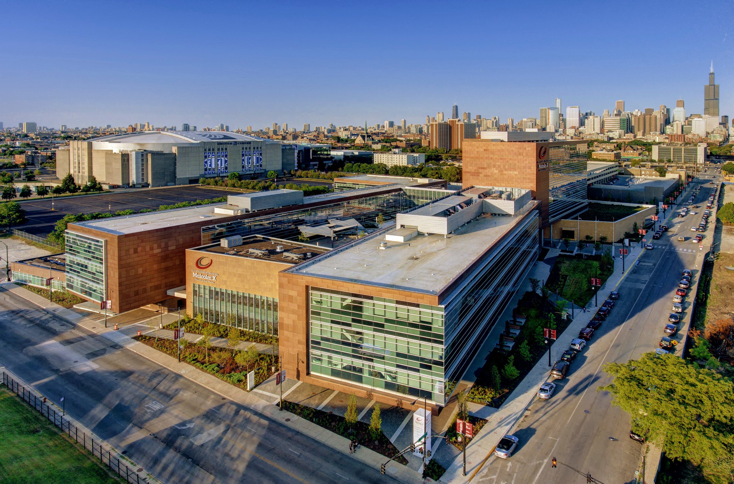 Malcolm X College and School of Health Sciences image